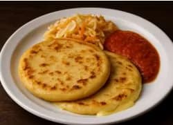 Pupusas De Chicharrón (2 Unidades)