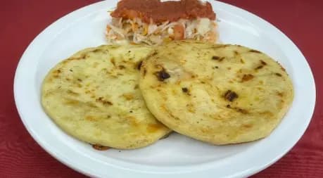 Pupusas Revueltas