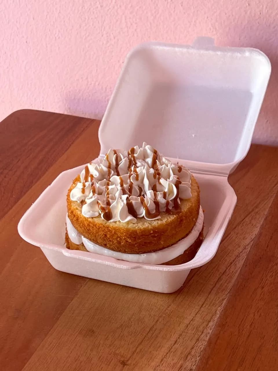 Pastelito de Vainilla con Leche Condensada